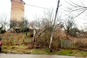 участок по адресу Республиканська, 1