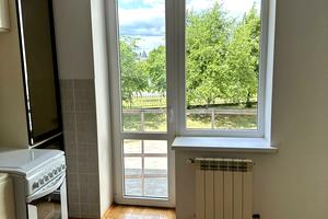 квартира за адресою Тролейбусна вул., 26