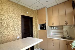 комерційна за адресою Олени Пчілки вул., 8