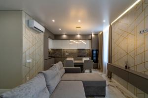 квартира за адресою Степана Бандери вул., 77-Б