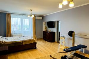 квартира за адресою Жасминова вул., 5б