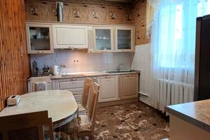 будинок за адресою с. Нові Петрівці, Польова вул.