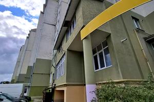 комерційна за адресою Ольги Кисілевської вул., 42