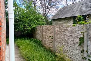 будинок за адресою Центральна, 42