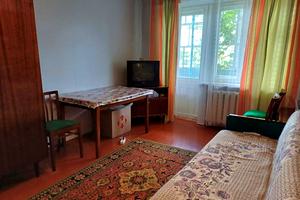 квартира за адресою Універсальна вул., 19