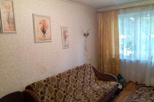 комерційна за адресою Героїв просп., 3