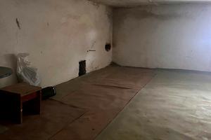 комерційна за адресою Ясна вул., 3