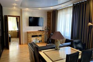квартира за адресою Українська вул., 7Е