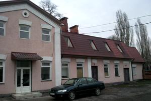 комерційна за адресою Соборна вул., 14