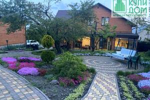 будинок за адресою Центральна вул.