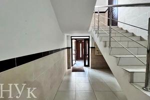 квартира за адресою Івана Франка вул., 61