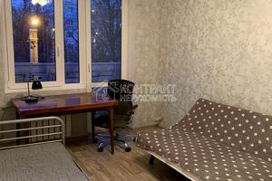 квартира за адресою Старицького вул., 9
