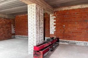 комерційна за адресою Троїцька вул. (Пролетарська), 11