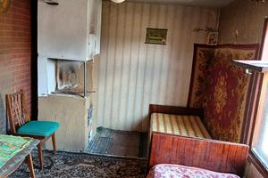будинок за адресою с. Халеп'я, Садова