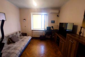 квартира за адресою Варшавська вул., 33