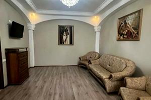 квартира по адресу Литературная ул., 12