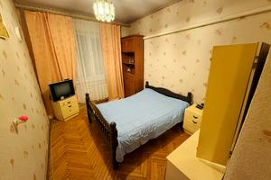 будинок за адресою Шкільна