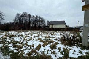 ділянка за адресою Юності