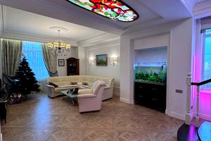 квартира за адресою Наддніпрянський просп. (50 років СРСР), 8