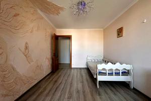 квартира по адресу Янтарная ул., 73