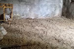 комерційна за адресою Калинова вул., 77