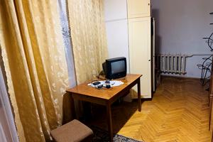 будинок за адресою Шкільна