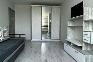 квартира по адресу Степана Бандеры ул., 1е