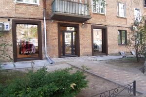 комерційна за адресою Микільсько-Ботанічна вул., 17/19