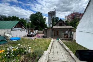 будинок за адресою Мандриківська вул., 8