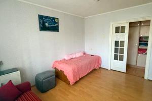 квартира за адресою Зарічанська вул., 38