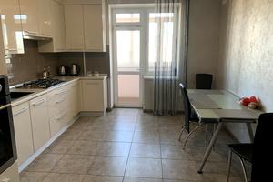 квартира за адресою Львів, Леоніда Перфецького вул., 2а
