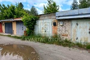 коммерческая по адресу Заводська, 1