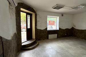 комерційна за адресою Кульпарківська вул., 122