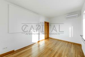 будинок за адресою Богатирська вул., 6