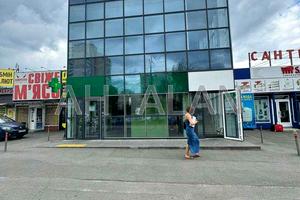 комерційна за адресою Героїв Дніпра вул., 43