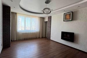 квартира за адресою Владислава Бувалкіна вул. (Бочарова Генерала), 44а