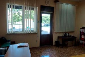 коммерческая по адресу Космонавтов ул., 31