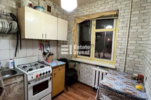 квартира за адресою Льва Ландау просп. (50-річчя СРСР), 4