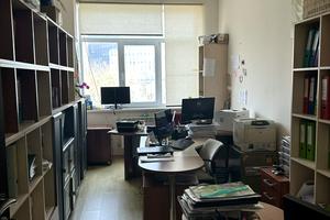 комерційна за адресою Миколи Пимоненка вул., 13-к