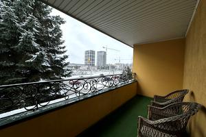 коммерческая по адресу Червоной Калины просп., 79