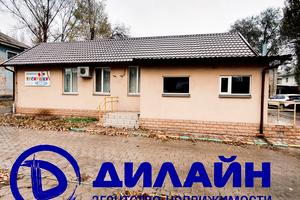 комерційна за адресою Посадочна вул., 4б