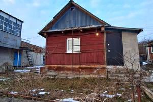 будинок за адресою Центральна