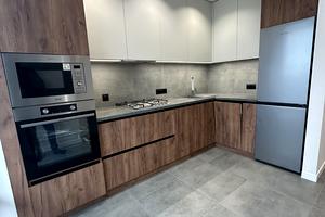 квартира за адресою Флотська вул., 10б