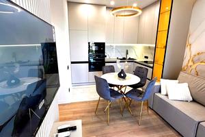 квартира по адресу Краснова ул., 3