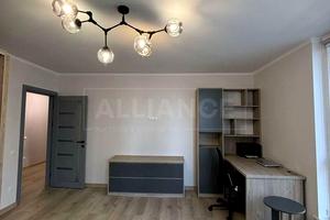 квартира за адресою Хіміків вул., 28, к.1-6