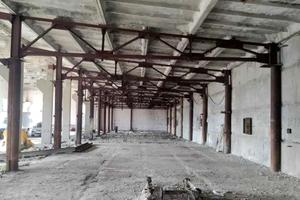 комерційна за адресою Івана Піддубного вул. (Воєводіна), 1