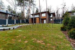 будинок за адресою с. Віта-поштова, Звенигородська вул.