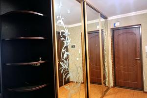 квартира за адресою Зарічанська вул., 52