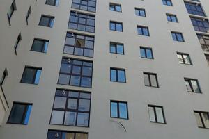 квартира за адресою Збройних Сил України вул. (Інтернаціоналістів), 1
