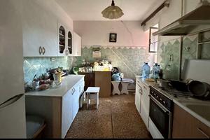 квартира по адресу Семьи Барвинских ул., 18